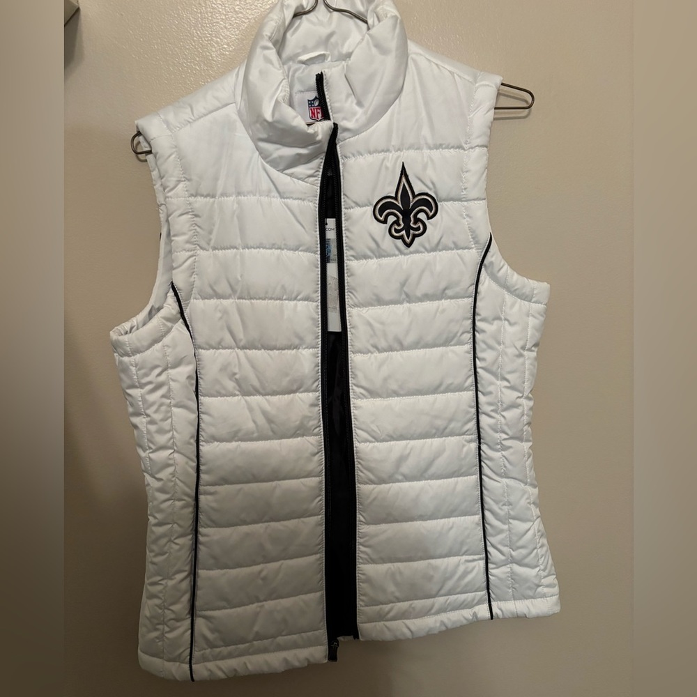NWT NFL New Orleans Saints puffer vest
